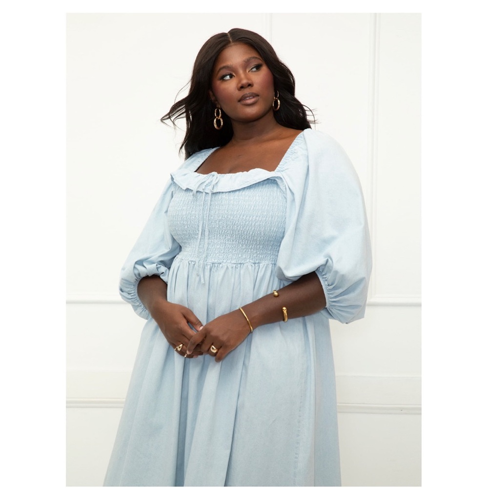 Sold out Eloquii smocked chambray dress 18